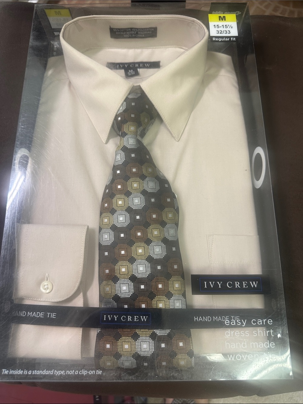 Men's Cream Dress Shirt with Patterned Tie
